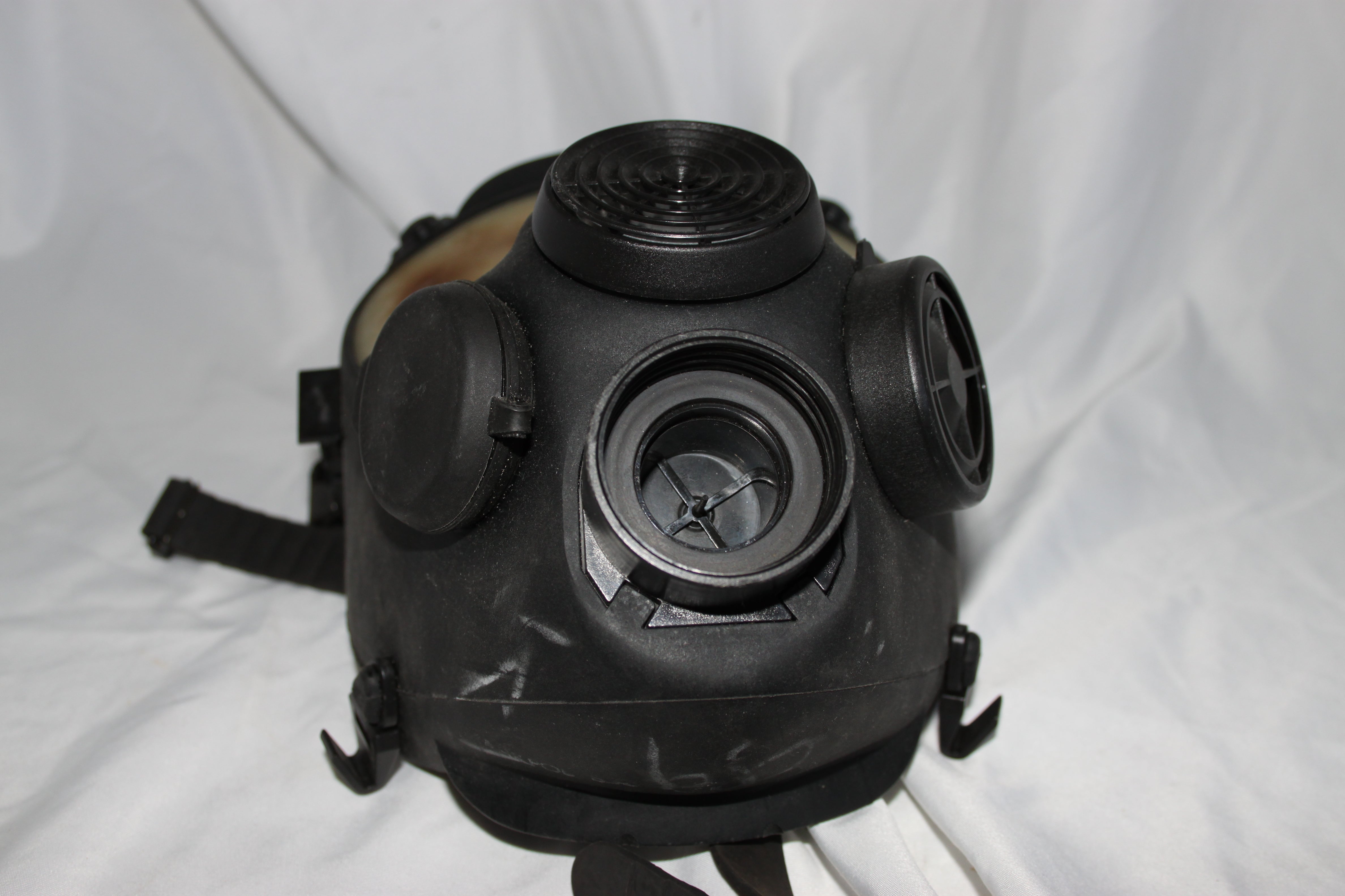 Polish Maskpol Military MP5 Gas Mask Size Large (2)