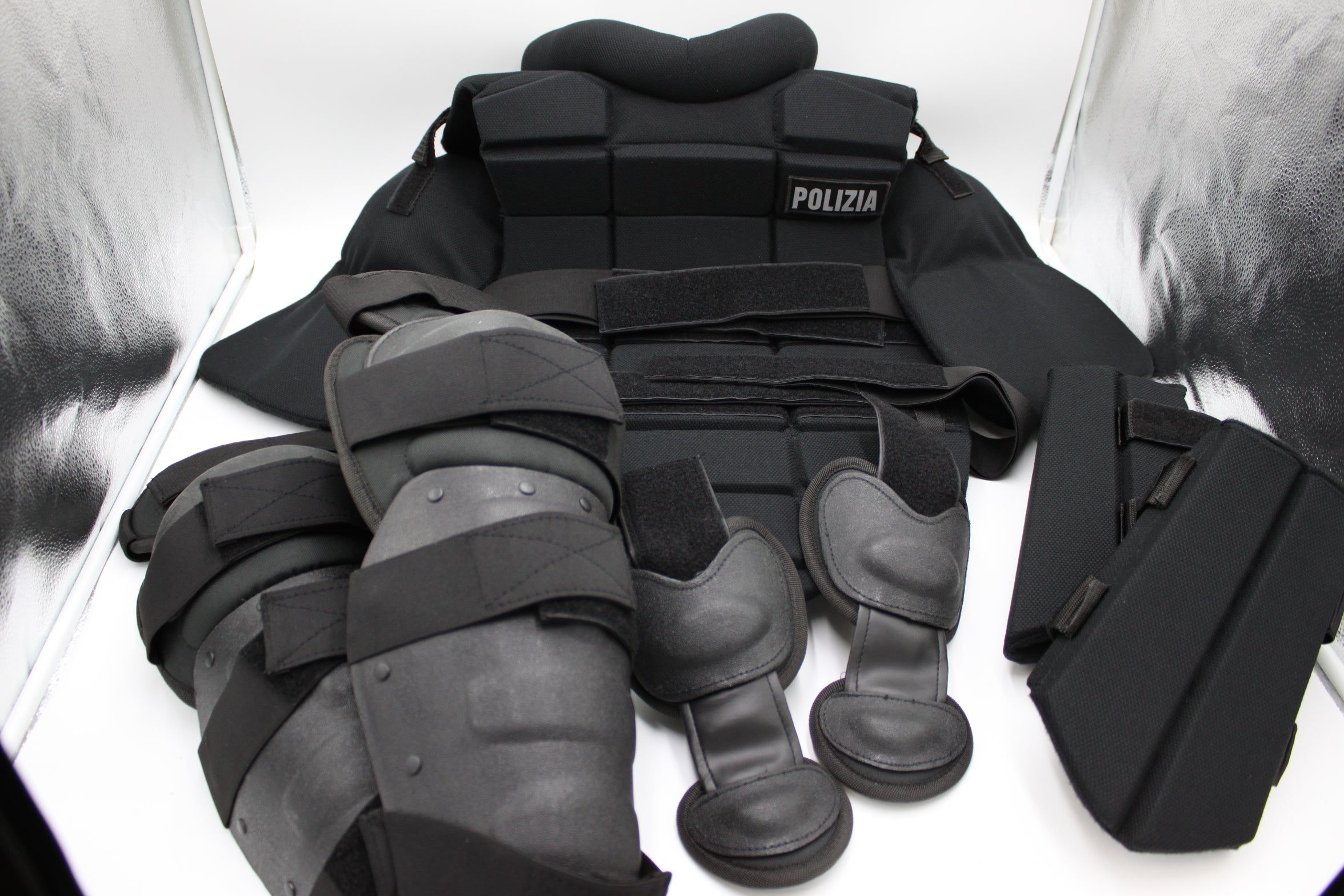 Italian Police Riot Protective Gear- Used