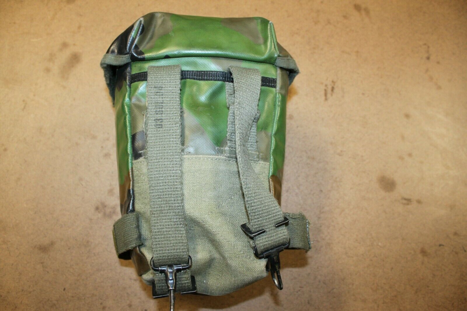 Authentic Military Polish Army Pack Gas Mask Bag Tool Camera Sack Camo Pouch