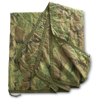 Unissued US Military M81 Woodland Camo Poncho Liner Woobie