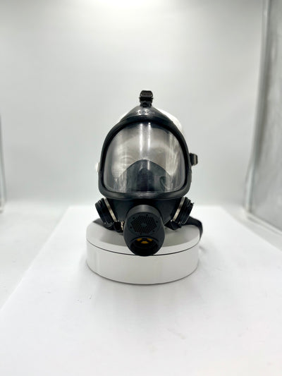 Italian Sekur Military C 607 Gas Masks with Filter & Container