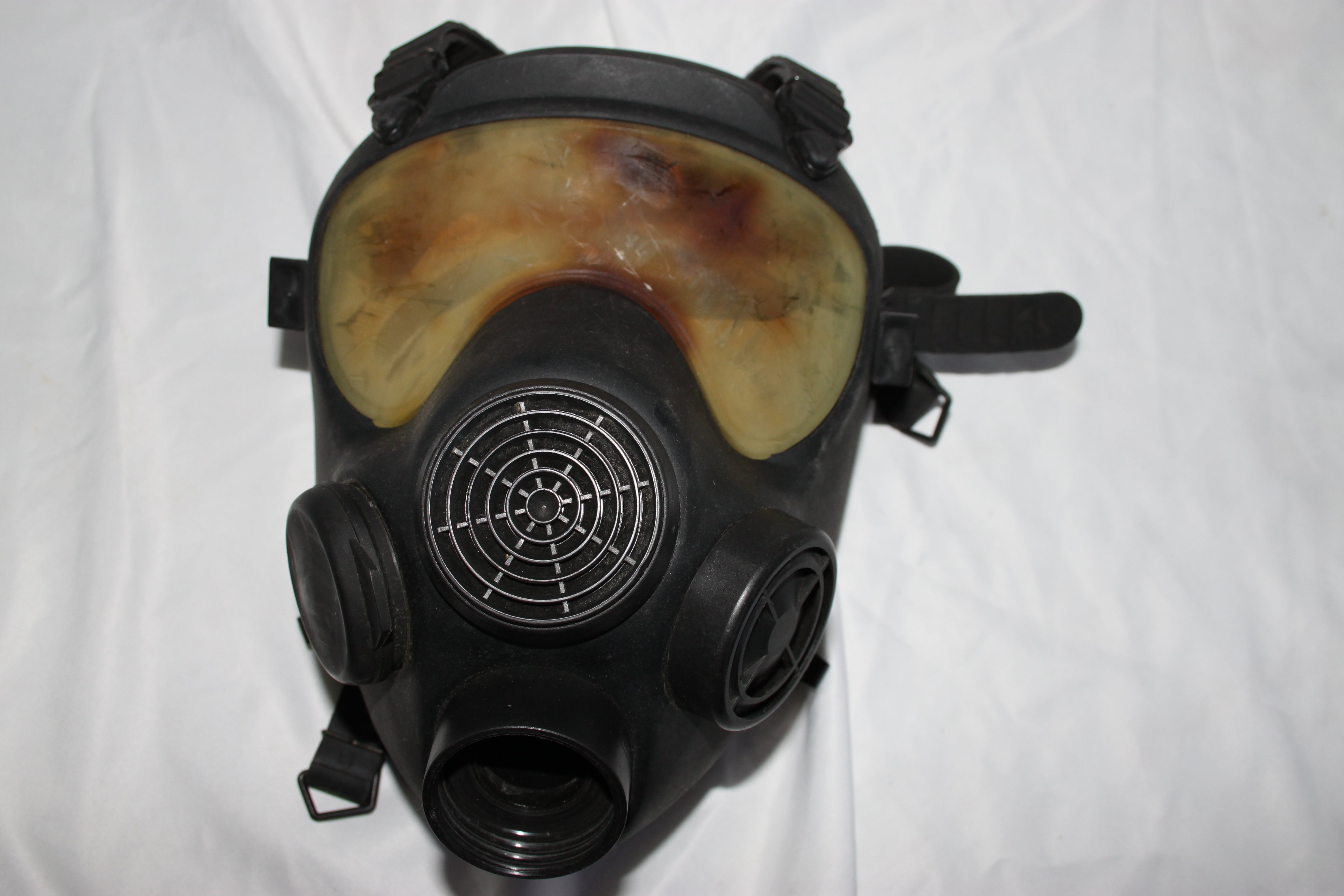 Polish Maskpol Military MP5 Gas Mask Size Large (2) Defective