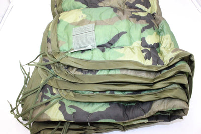 Unissued US Military M81 Woodland Camo Poncho Liner Woobie