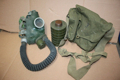 Surplus Soviet Gas Mask GP4 Civilian NBC Protection Filter Case Russian Military