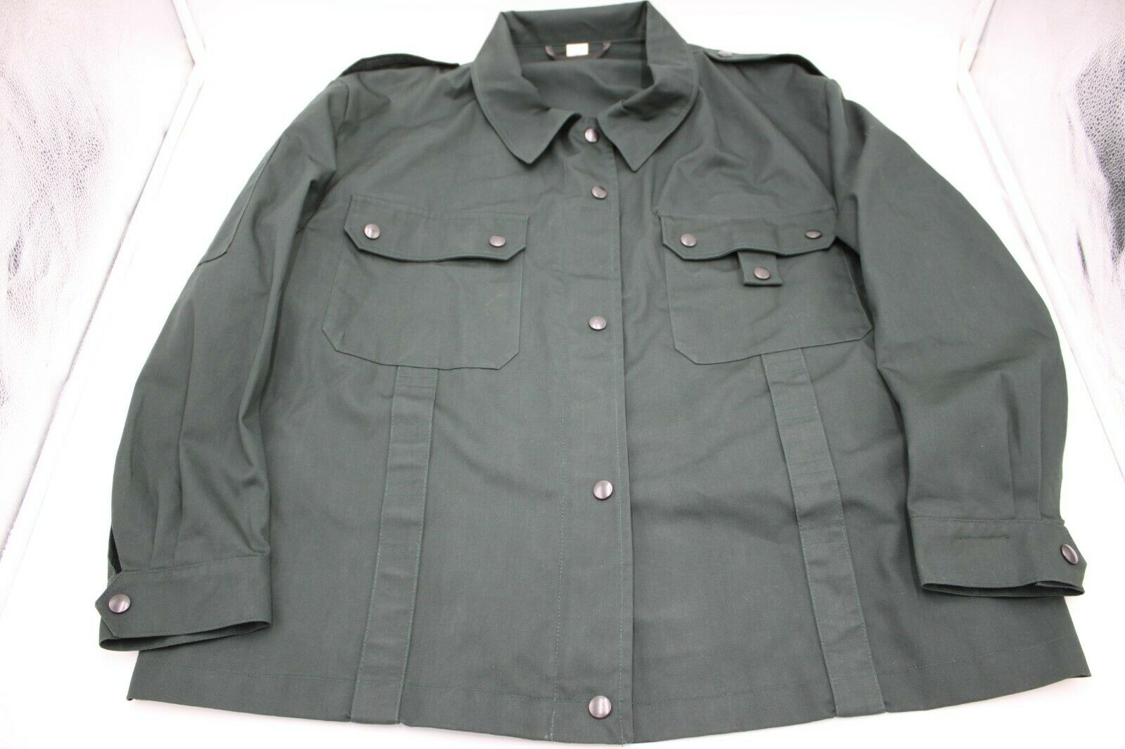 German Military Firmen NR 524 Button Zipper Shirt Medium Officer Green Euro 19
