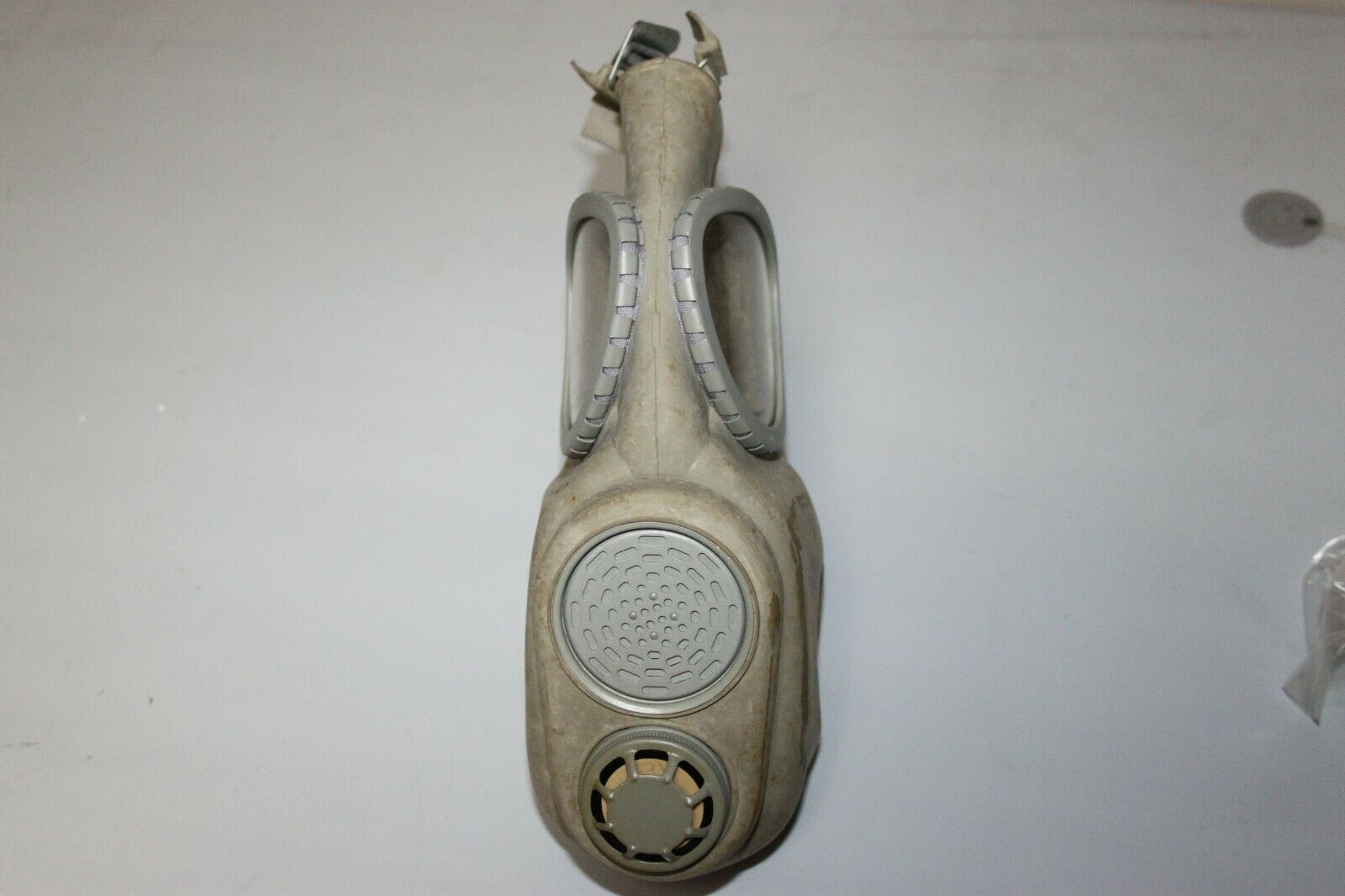 FADED/DISCOLORED/DIRTY CZECH M10 GAS MASK LOTE19