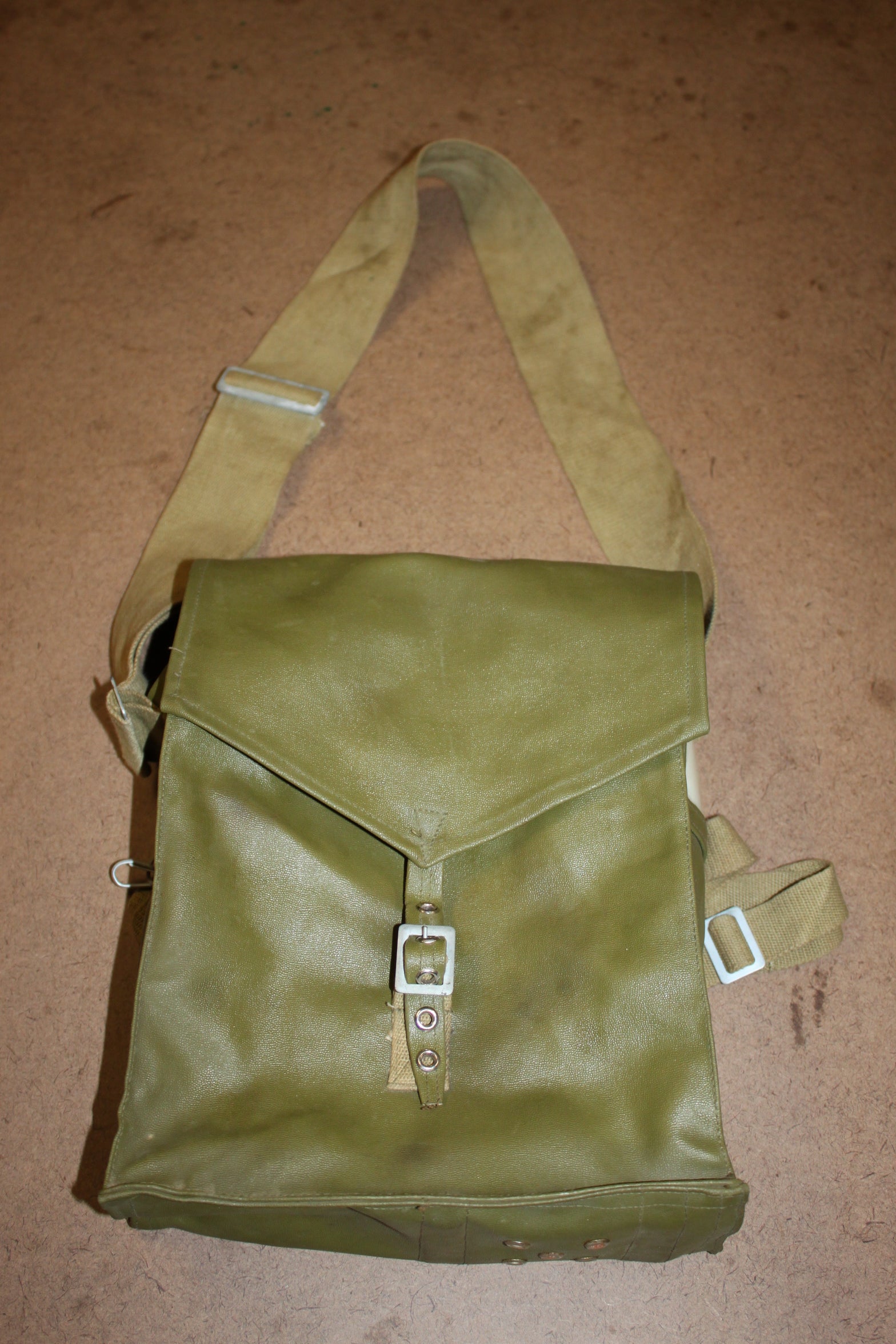 Authentic Military Romanian Army Satchel MC68 Gas Mask Bag Pouch Vinyl