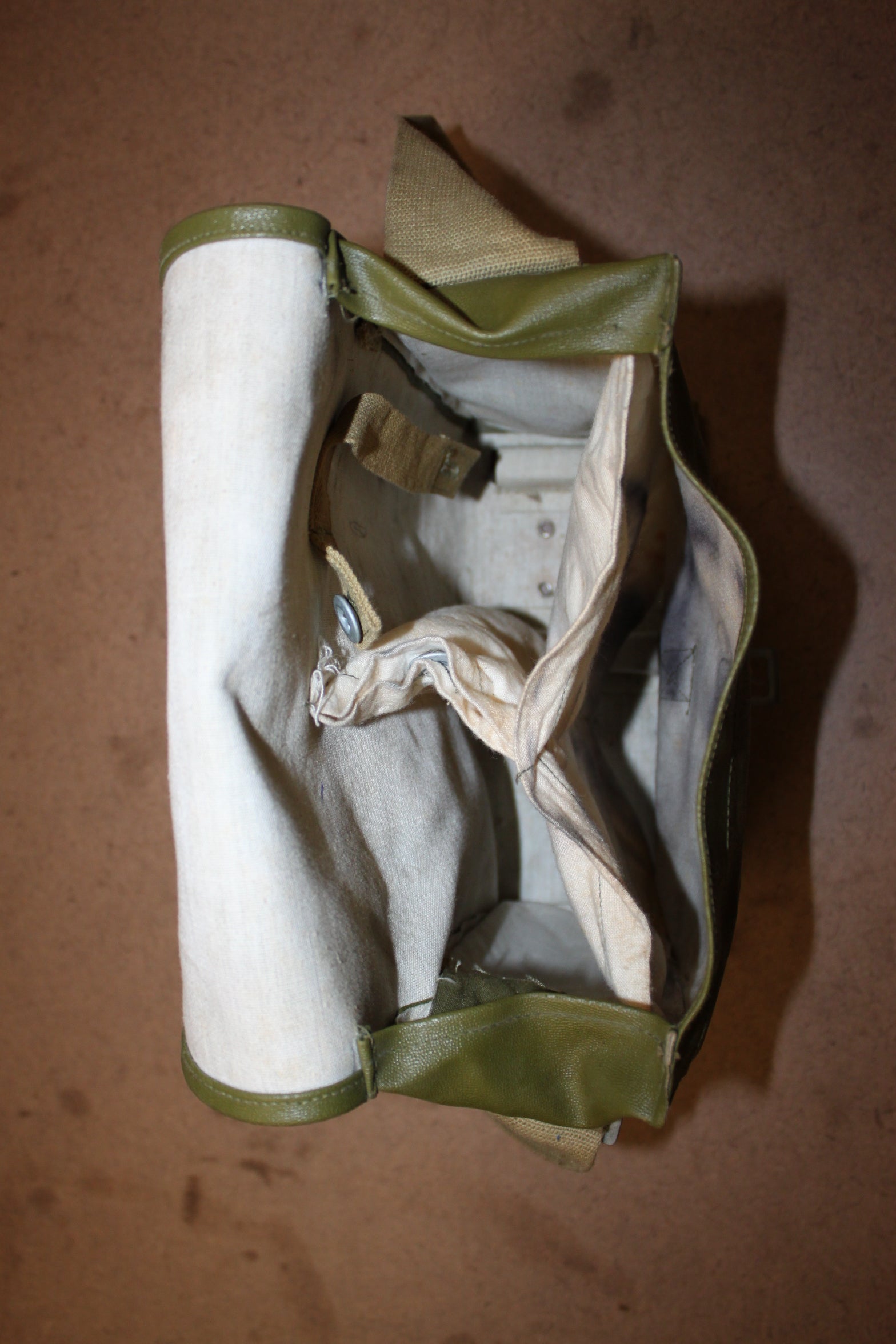 Authentic Military Romanian Army Satchel MC68 Gas Mask Bag Pouch Vinyl