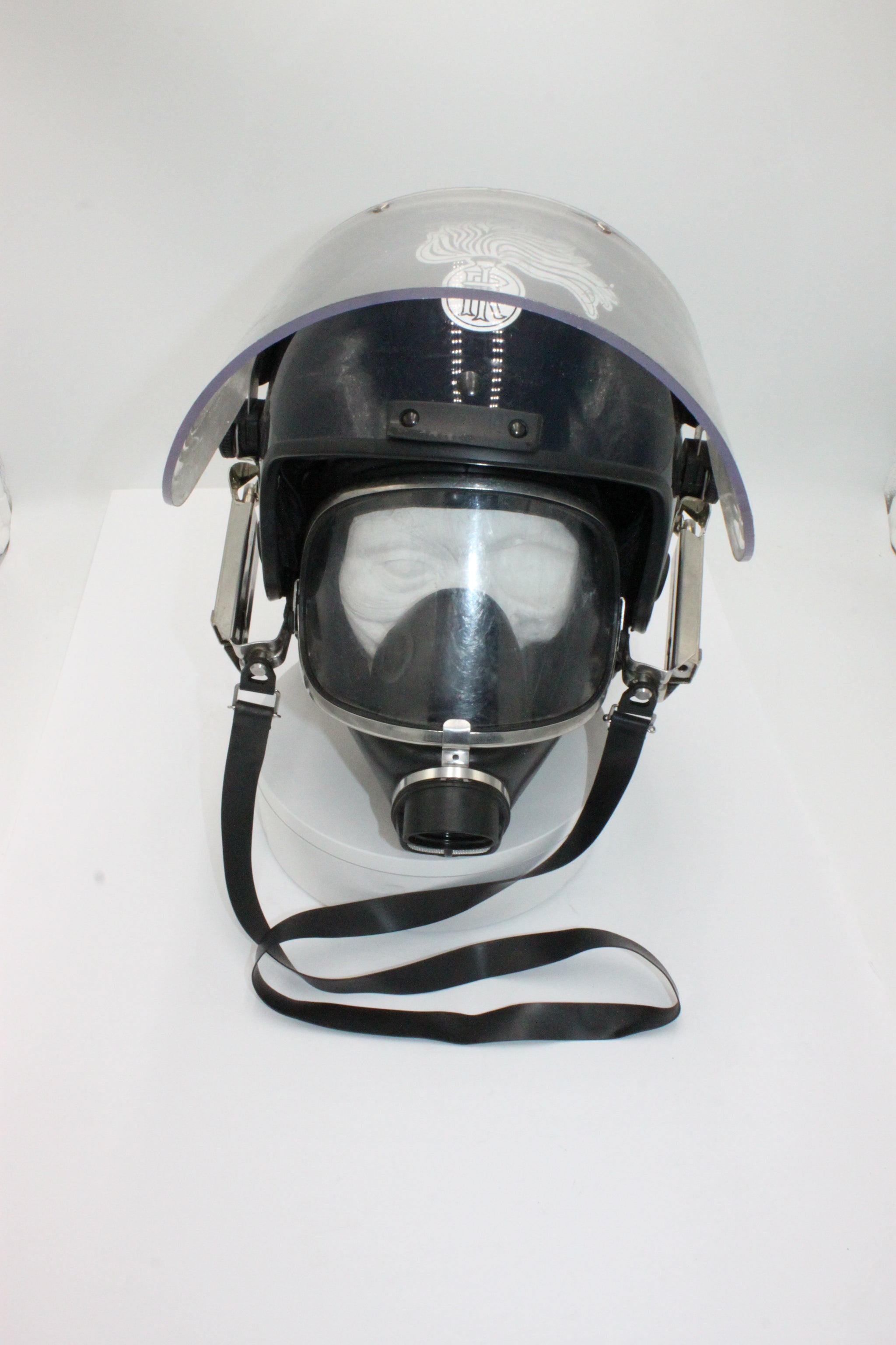 Italian/German Police Military Drager Gas Mask Nova S with Police Riot Helmet