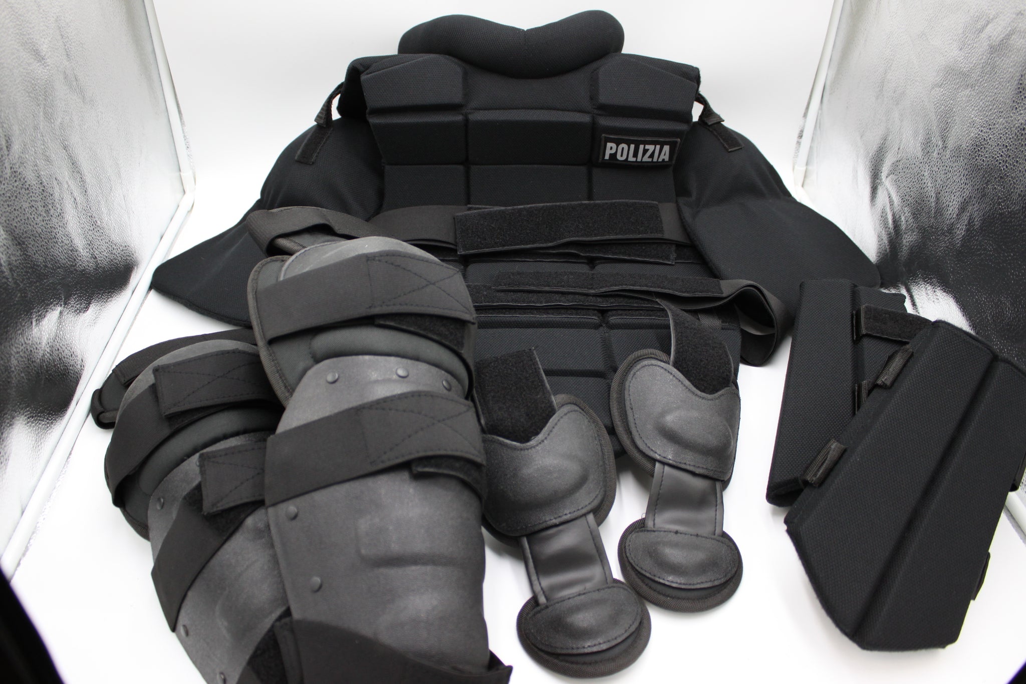 Italian Police Riot Protective Gear- Used