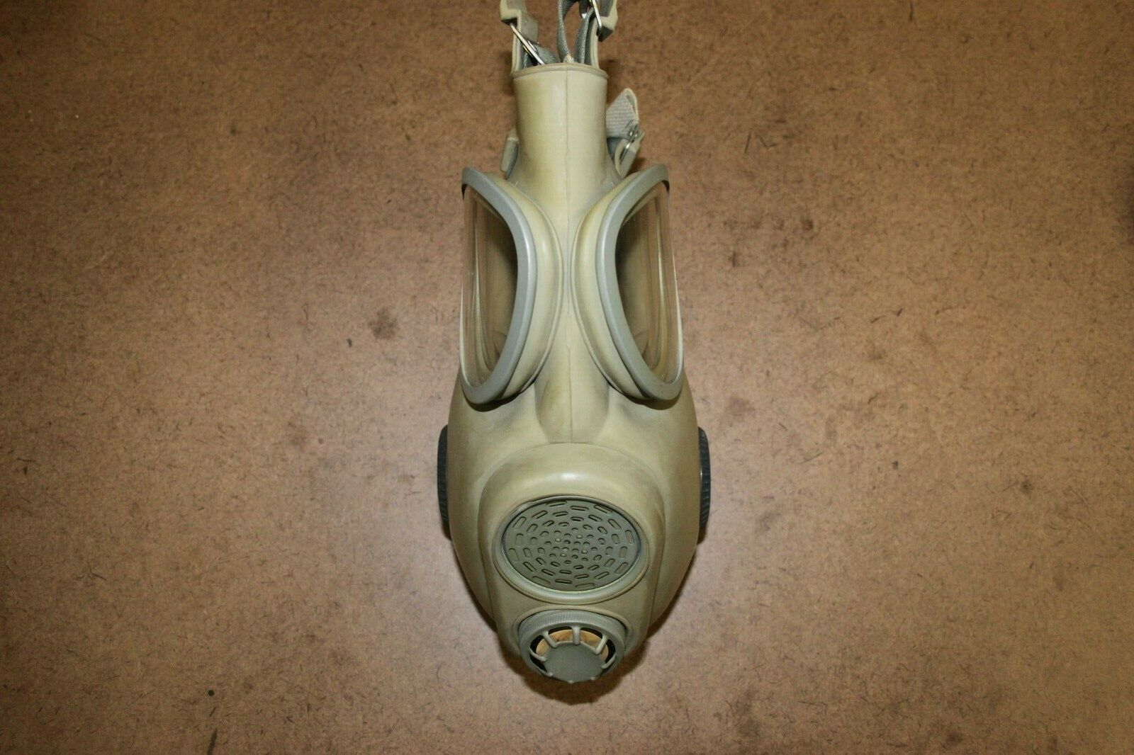 FADED/DISCOLORED USED CZECH M10 GAS MASK WITH INLETS AND FILTERS LOTZ5