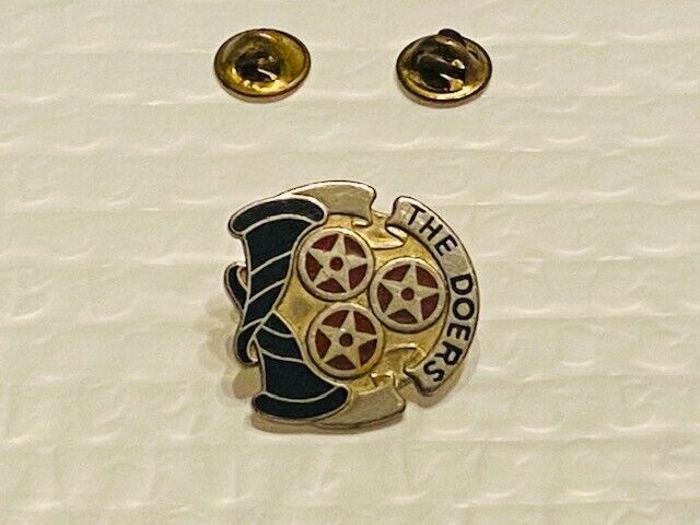 US Military 6th Transportation Battalion Unit Crest Insignia Pin - The Doers USED