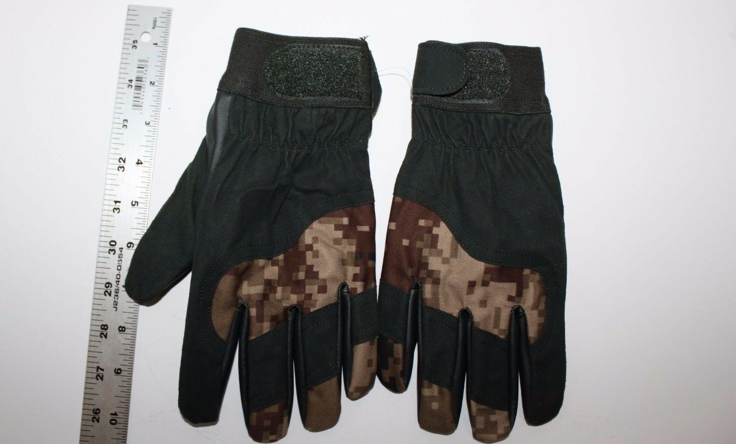 Medium Tan Digital Hunter Green Tactical Gloves Military Style