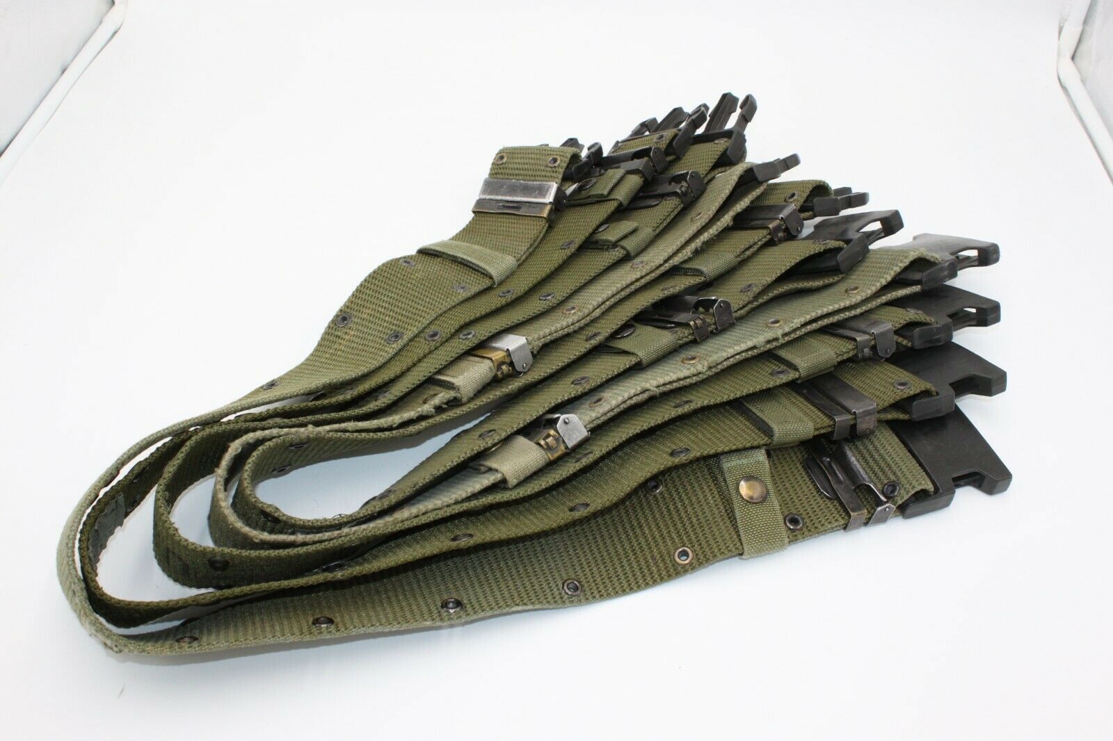 US Military USMC Pistol Web Belt w/ Black LC2 Quick Release Buckle Medium OD USA