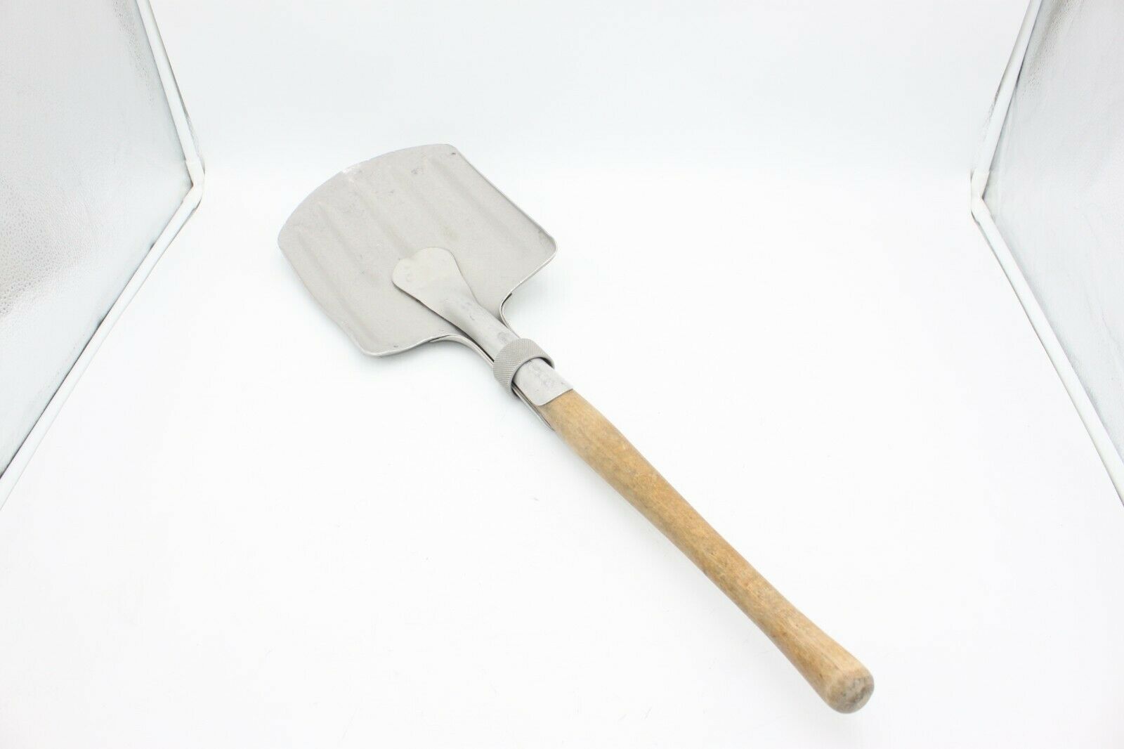 Swiss Military M4353 Wood Handle Surplus Snow 26.25" Shovel Lightweight Camping