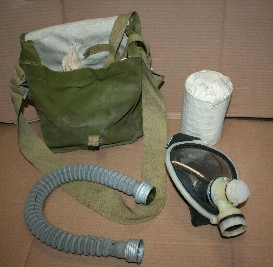 Vintage MC68 Romanian Military Gas Mask w/ Bag Hose and Filter Cold War Army